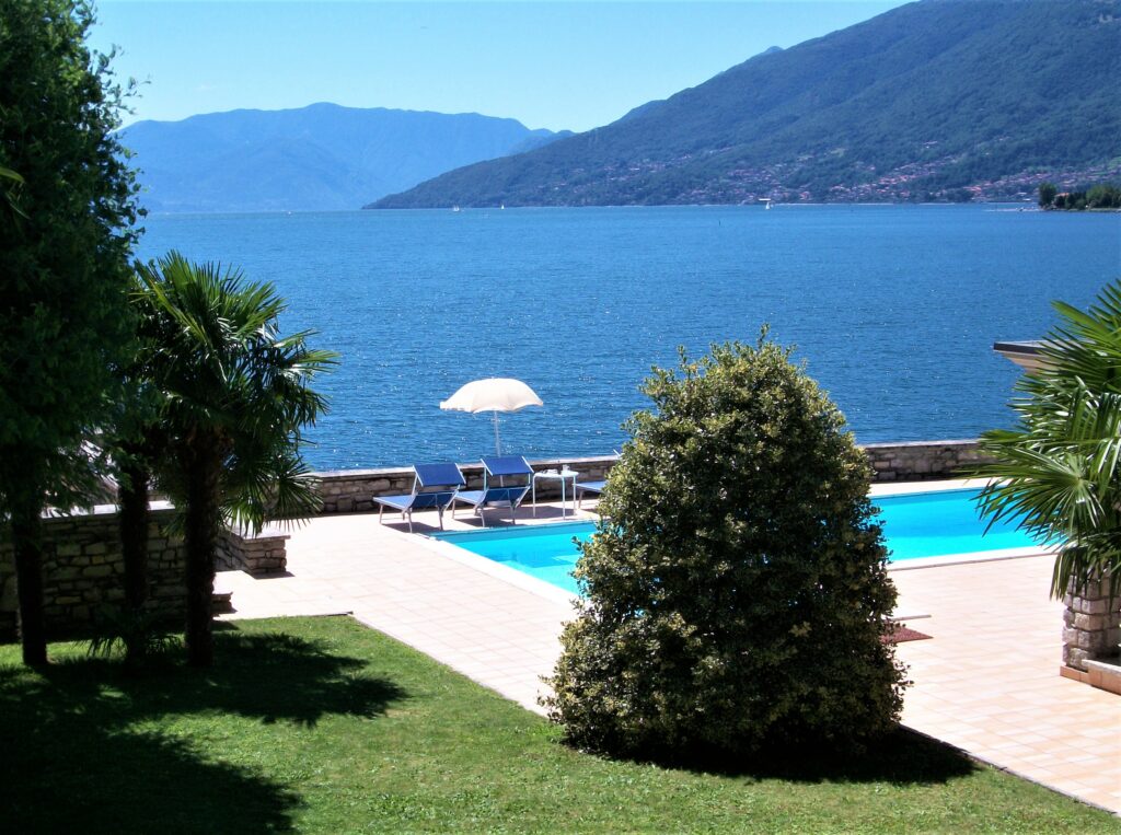 Ferienhaus mit Pool am Comer See