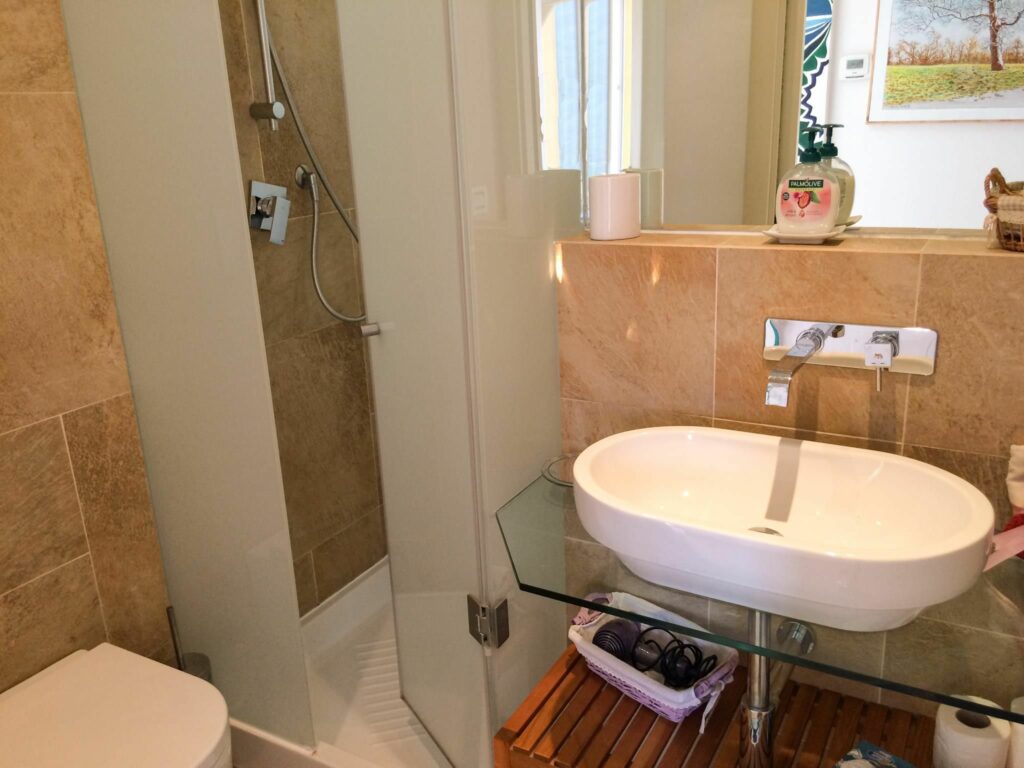 Nido sul Lago Veronica Ferienwohnung am See (2.OG) - 9