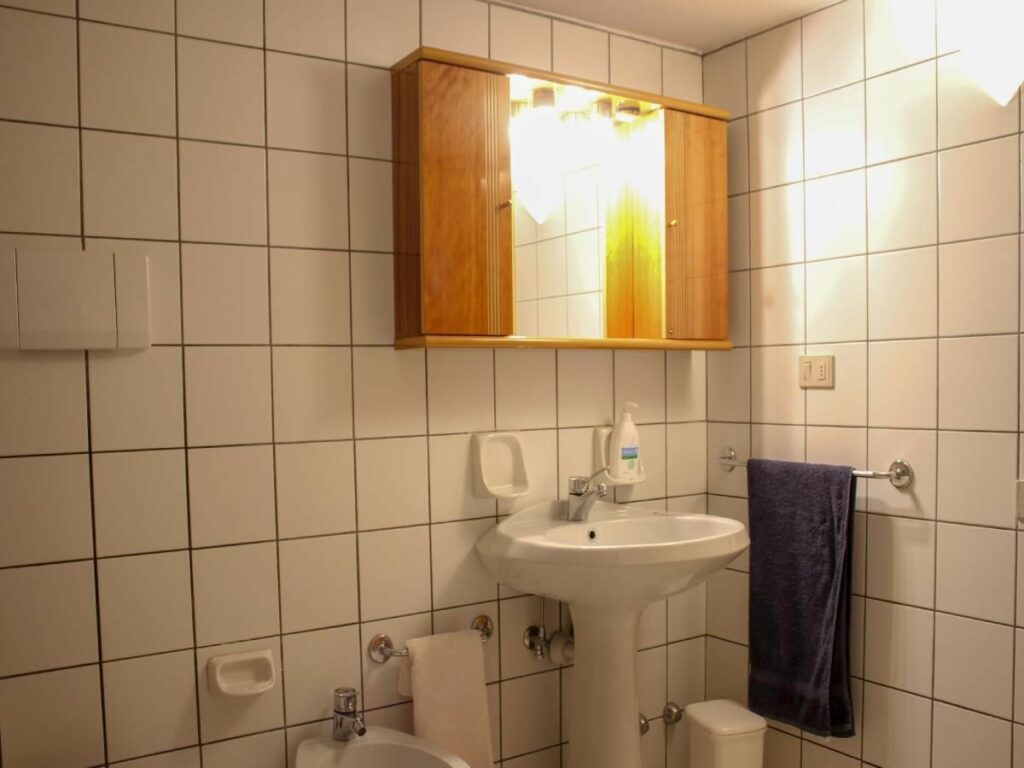 Carlo B Ferienwohnung mit Garten (EG) - 7