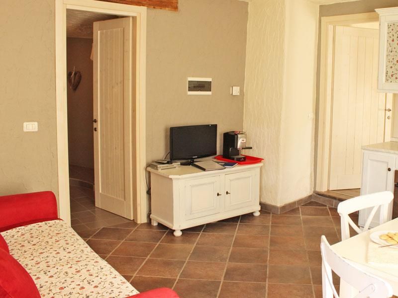 Borgo Erbiola Ferienwohnung Rosa mit Garten (EG) - 6