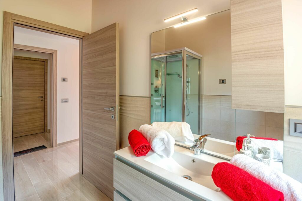 Piccola Orchidea Finestra sul Lago - 7