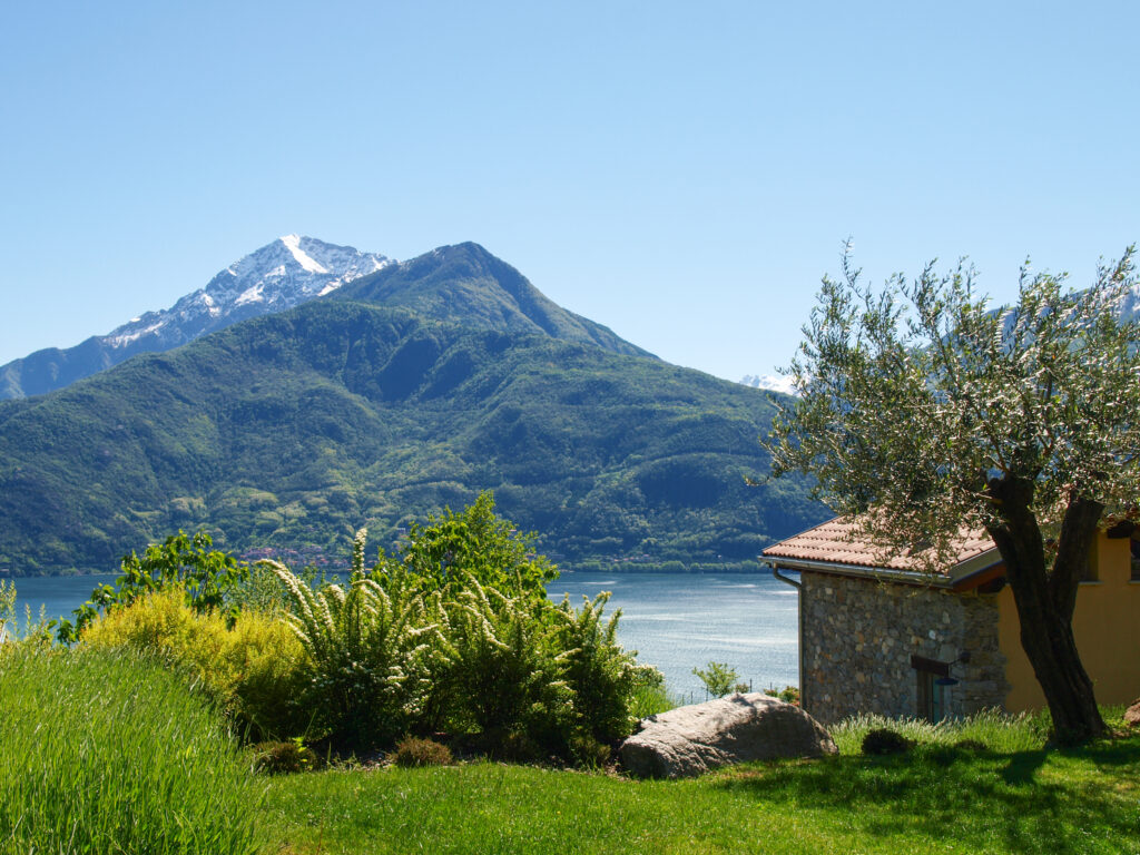 San Siro am Comer See