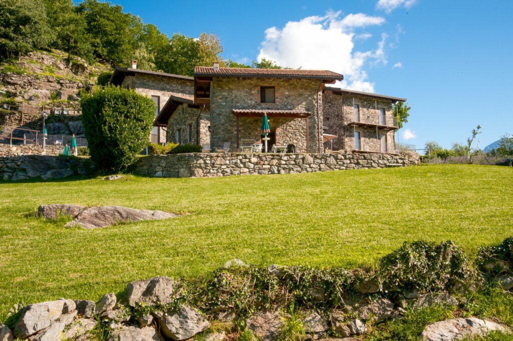 Borgo Erbiola Ciclamino Ferienwohnung mit Garten (EG) - 0