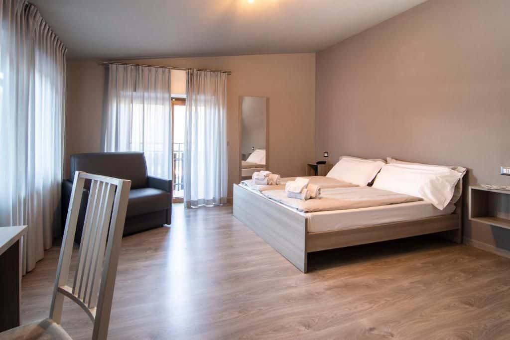 Hotel Saligari Doppelzimmer Bergblick - 5