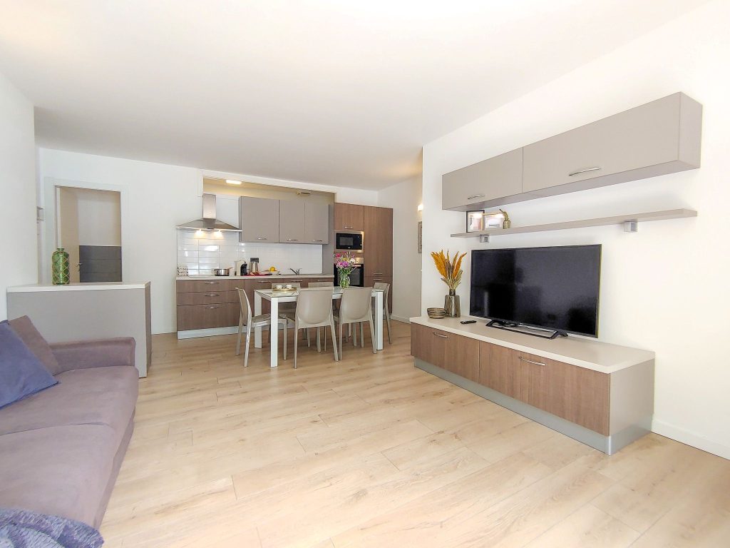 Dascio Residence Armonia Ferienwohnung mit Pool - 9