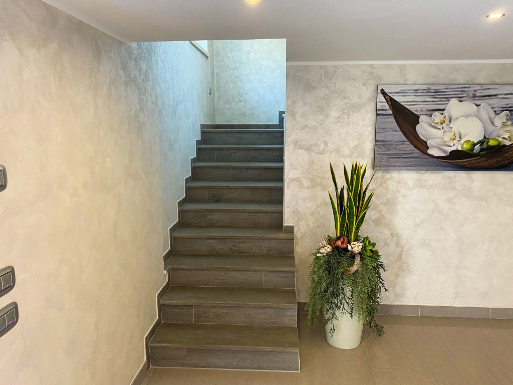 Piccola Orchidea Finestra sul Lago - 9