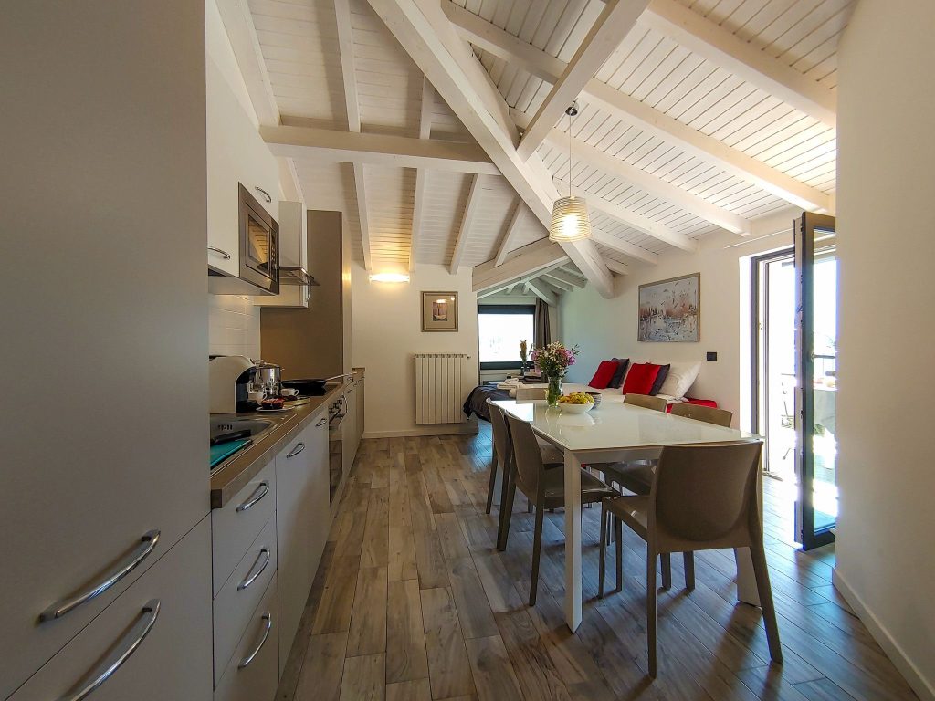 Dascio Residence Silence Ferienwohnung mit Pool - 7